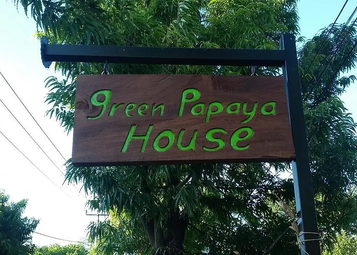 Papaya House